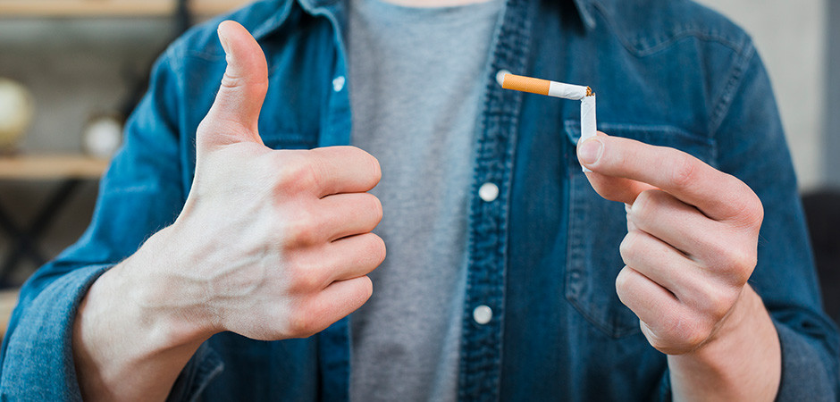 Який засіб найкраще допомагає кинути палити?